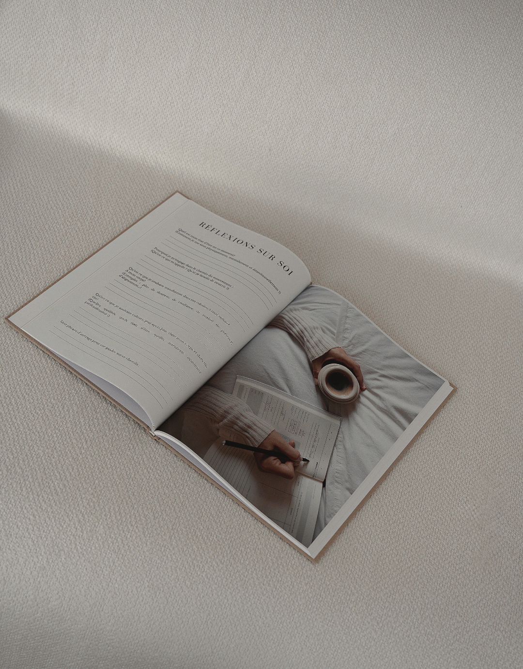 Page de réflexions sur soi du carnet Unile x Maison Of(f) Wellness.