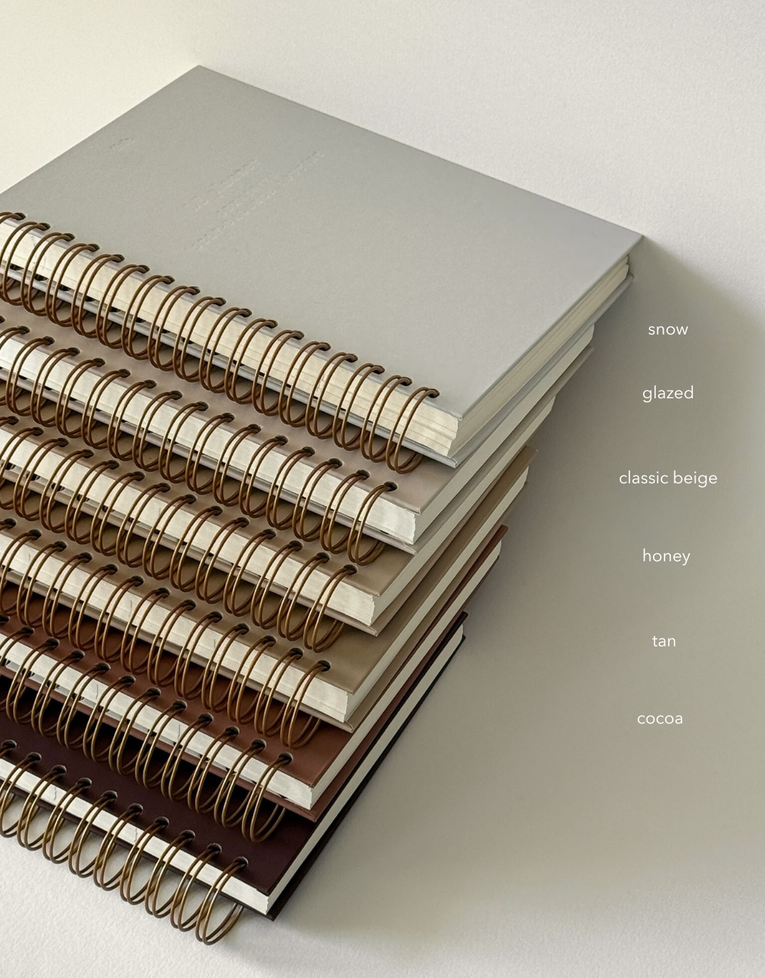 Les planners Unile en coloris snow; glazed; classic beige; honey; tan et cocoa.