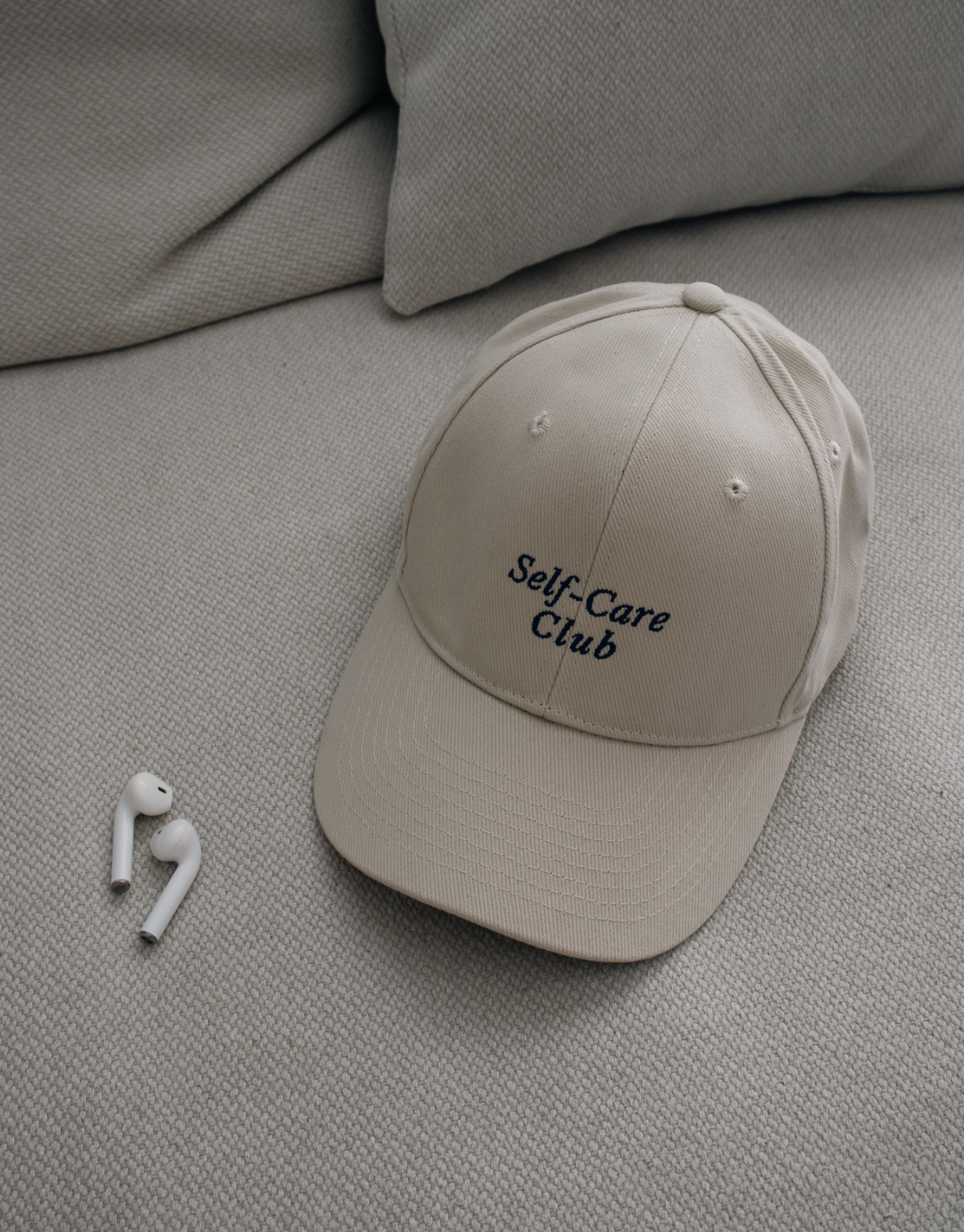 Casquette Self-care Club™ beige Summer Edition style Ralph Lauren.