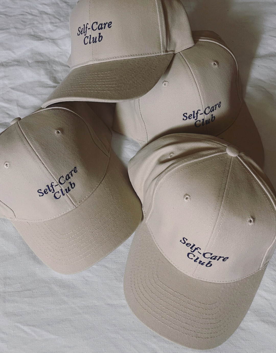 Casquette beige Self-care Club Unile.